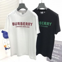 目を惹くカラーバーバリー ロゴコットンオーバーサイズTシャツ コピー 2色 Bax06236