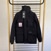 関税負担なしOVO x カナダグース Terrain Parka ダウンジャケット 偽物 Caw96876