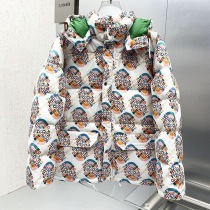 使い勝手良しグッチ ノースフェイス コラボ GGロゴ ダウン ジャケット コピー gut52778