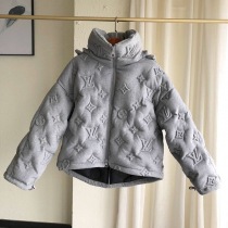 完売必至 ルイヴィトンコピー☆モノグラム ボーイフッド パファ ジャケットvuj94417
