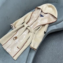 可愛い ルイヴィトン モノグラム ロングコート 偽物 vup92330
