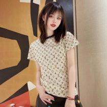 争奪戦♡ルイヴィトン モノグラム Tシャツ 偽物 vur69330