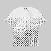 【入手困難★】ルイヴィトン 偽物 通販 モノグラムグラデーションTシャツ vut77772