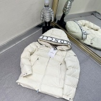 モンクレール Cardereショートダウンジャケット コピー H20911A0