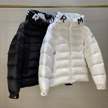 21AW新作 お洒落に♪モンクレール フード付 ダウン偽物 mou54139