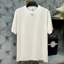 綺麗な プラダ ロゴTシャツ ポケット付半袖 コピー puo30163