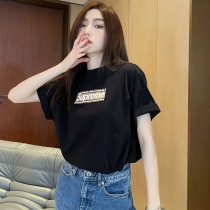 大人気!!新色最強コラボ シュプリーム × バーバリー ボックスロゴ Tシャツ 偽物 Sha47487