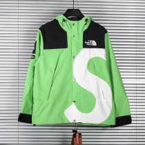 秋冬新作Supreme x ノースフェイス コピー コラボ マウンテンジャケット Shy54806