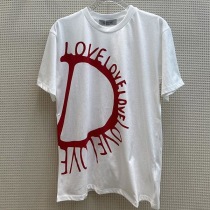 可愛いヴァレンティノ コピー LOVE Vロゴ コットン 半袖 Tシャツ Vun15448