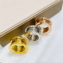世界中で大人気♪ブルガリ【ビーゼロワン】18K ピンクゴールド リング コピー Buk61054