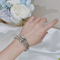 一目惚れ♪ブルガリ コピー SERPENTI セルペンティ ブレスレット 18K Buy40888