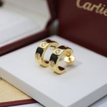 完売必至 カルティエ ギフトに◎LOVE ピアス 偽物 kak30571