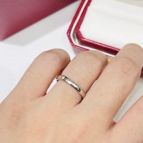 追跡付き 安いカルティエ 1895 ウェディング リング シンプル コピー ペアで kax24703