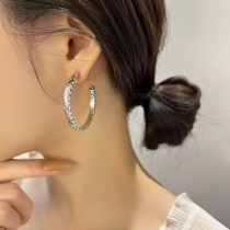 目を惹くカラー人気☆シャネル コピー ココ クラッシュ コレクション イヤリング 3色 J12094
