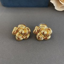 大人気！シャネル ピアス コピー メタル & ラムスキン cc カメリア shx78192