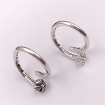 お洒落に♪クロムハーツ フローラルクロス リング 偽物 Kuj67952