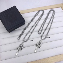 目を惹くカラー クロムハーツ ネックレス コピー ＃5 ダガー Dagger チャーム Kuj79060