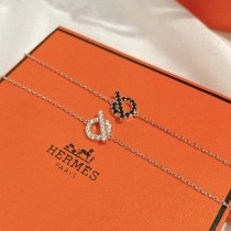 エルメス 気品 フィネス ブレスレット コピーダイヤモンド erm04842