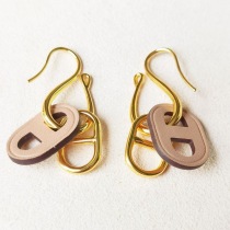 国内発すぐ届く☆エルメス OMaillon コピー オーマイヨン ピアス ery39206