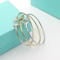 日本未入荷 ☆ティファニー T ワイヤーブレスレット 偽物 Tib05248