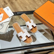 争奪戦エルメス Oran sandal オラン レザー＆キャンバス サンダル コピー 送込 ery30046