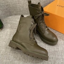 ルイヴィトン テリトリー ブーツ カーフスキン 偽物 vua12092