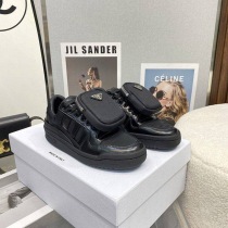 目を惹くカラーブラック×アディダス コピー コラボロートップスニーカー Re-Nylon ロゴ pun56225