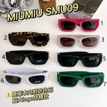 超話題!ミュウミュウ 偽物 サングラス 【人気商品】 SMU09WS