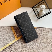 【奇跡の再入荷】ルイヴィトン 財布 コピー★ポルトフォイユ・ブラザ 長財布 M69700 モノグラム