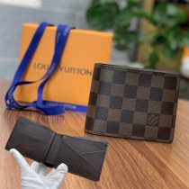 ルイヴィトン ポルトフォイユミュルティプル 財布 偽物 N60895