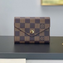 新デザインルイヴィトン ミニ財布ポルトフォイユ・ヴィクトリーヌ 偽物 vuk05580