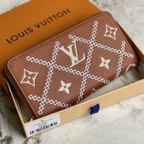 入手困難​ルイヴィトン ジッピー・ウォレット 偽物 モノグラムアンプラント vuq47445