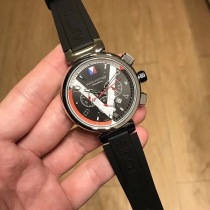 ルイヴィトン タンブール 偽物 クロノグラフ 42mm vum36093