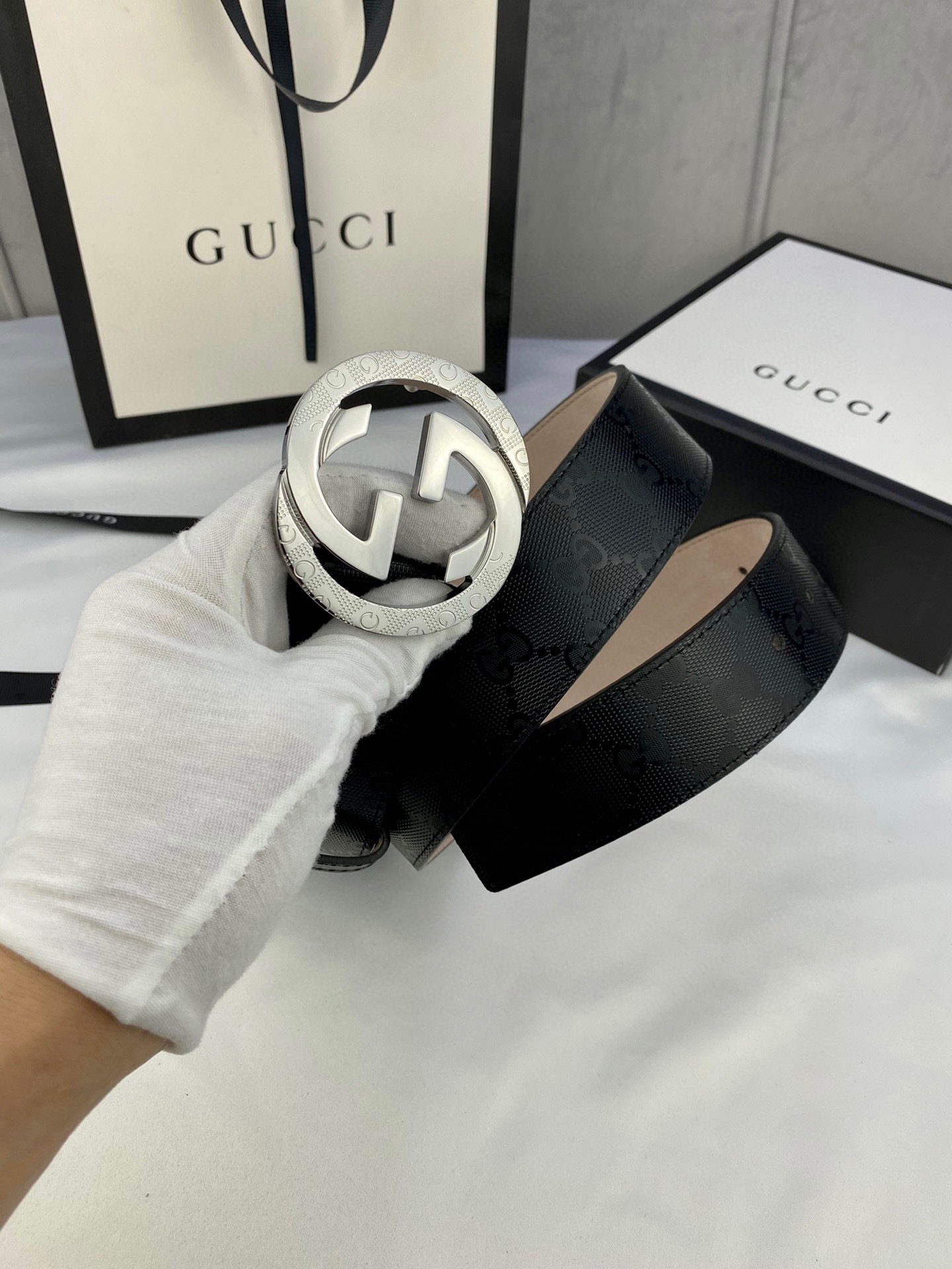GUCCIスーパーコピー通販のマーモントシリーズは毎シーズン新作が登場しますGG1400N級品