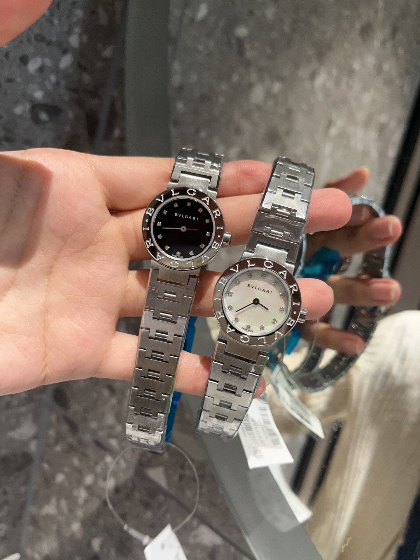 ブルガリ時計スーパーコピーN級品 ブラック シルバー 100320-1人気