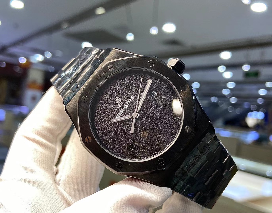 2023 新品 ブラック オーデマピゲコピー ロイヤル オーク メカニカル 101274激安送料無料