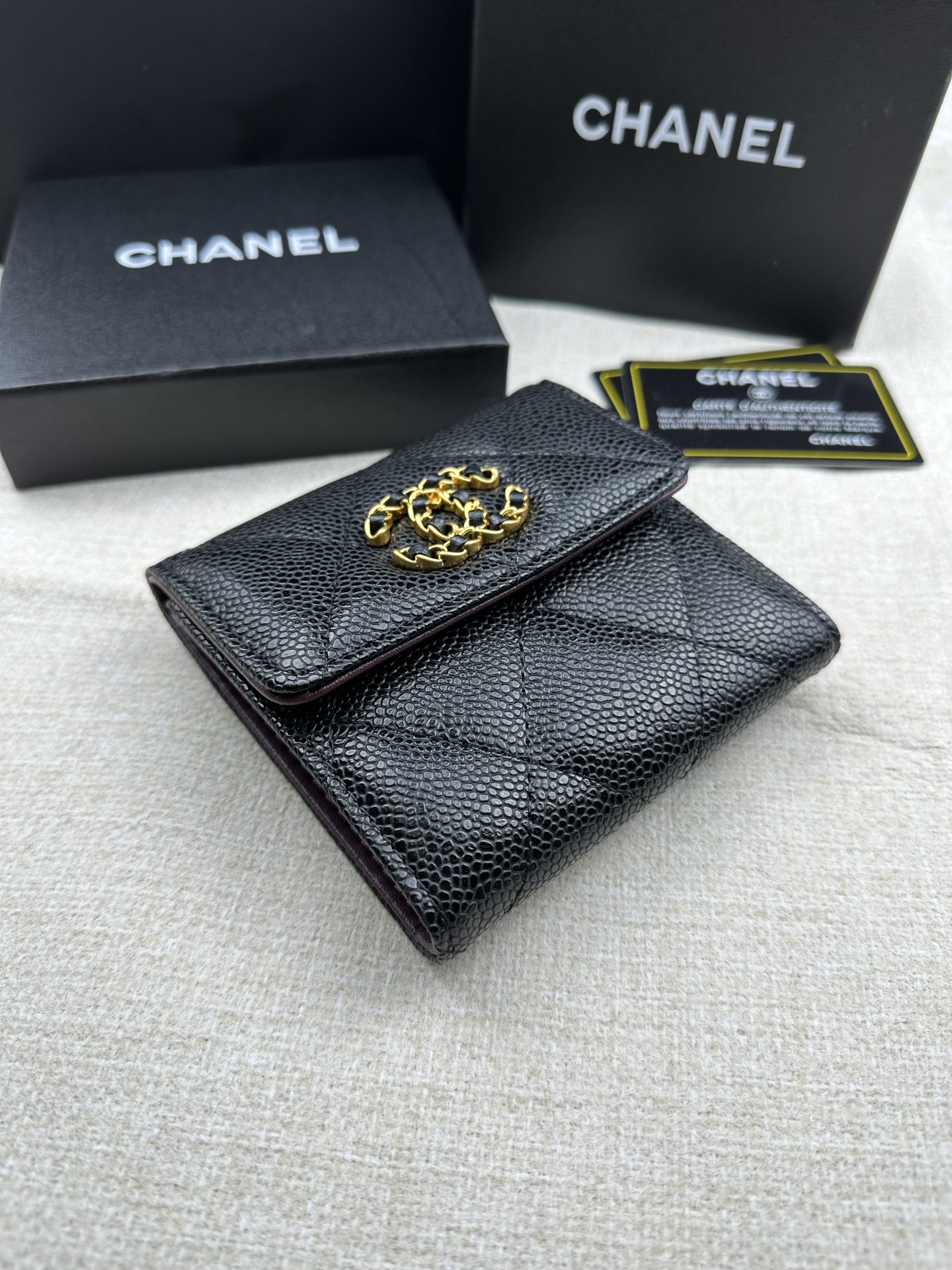 最高級シャネルスーパーコピー 三つ折り財布 138045N級品