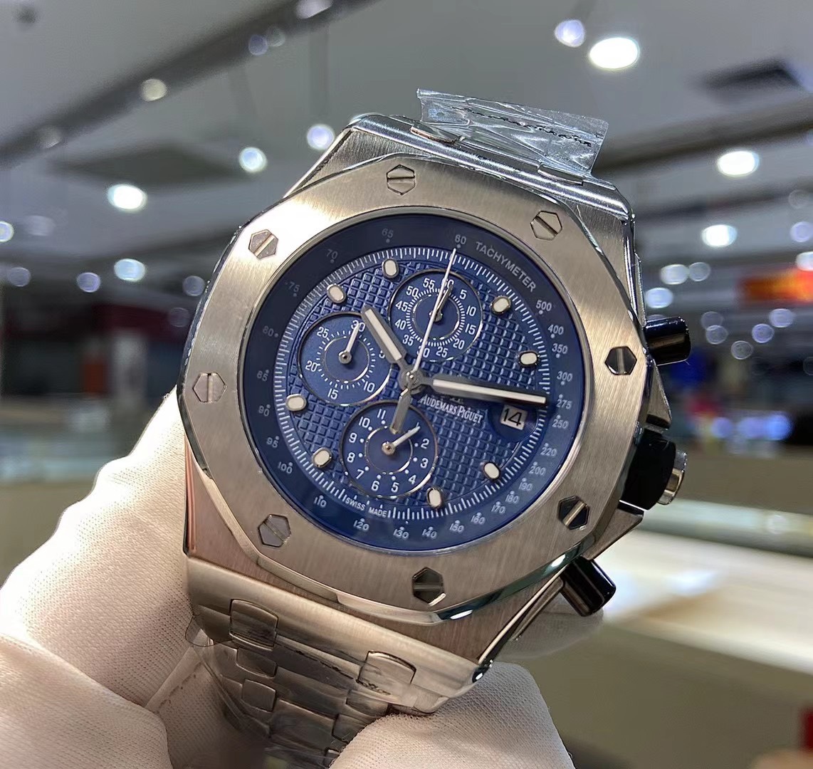 高品質スーパーコピーオーデマピゲ時計 ロイヤル オーク オフショア 26470ST.OO.A101CR.01