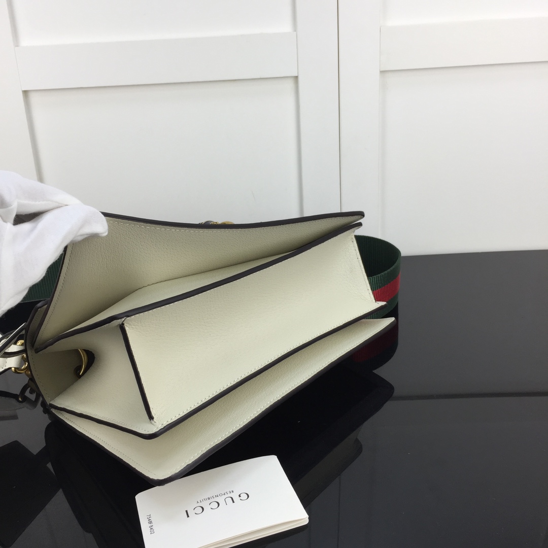 グッチの実写真バッグコピーN級品 476541N級品