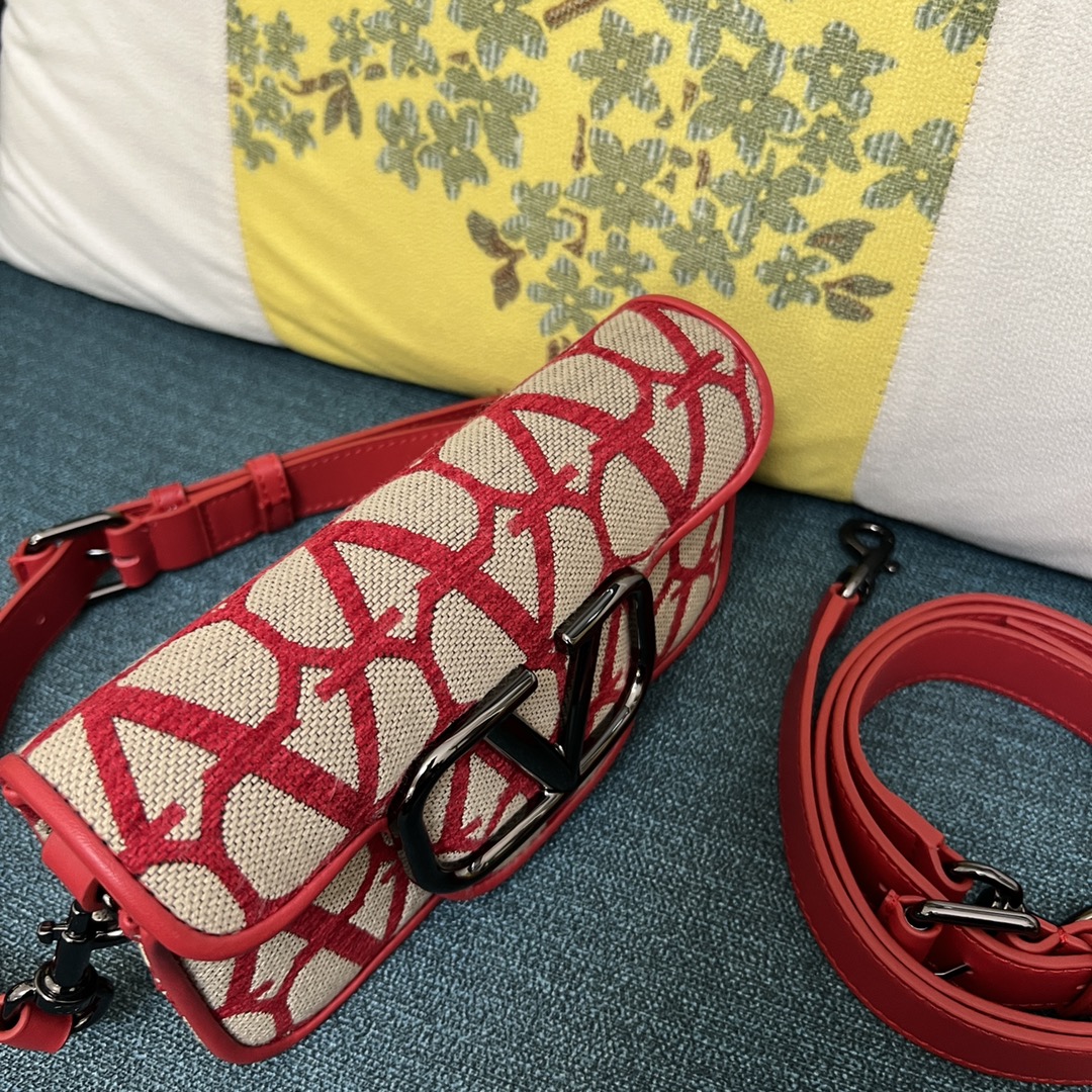 人気ヴァレンティノコピー ファブリックバッグ入荷 6030S-1通販