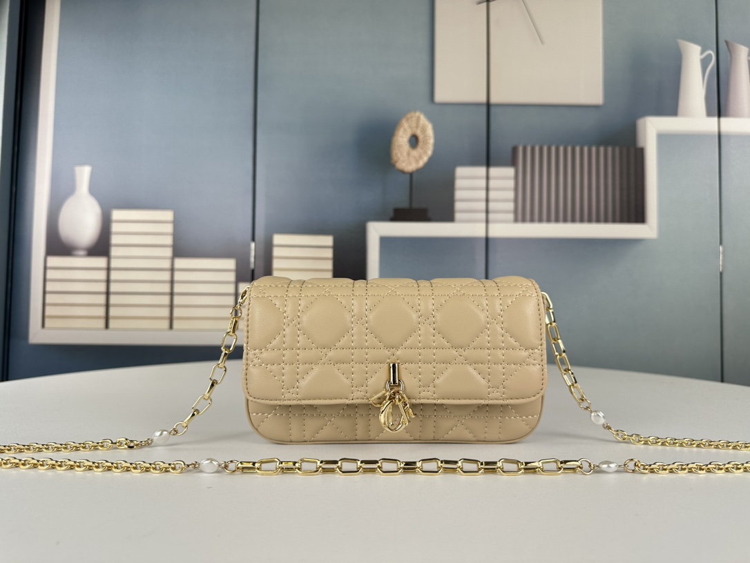 最高級ディオールコピー LADY DIOR 携帯電話バッグ 6618-1代引きを販売