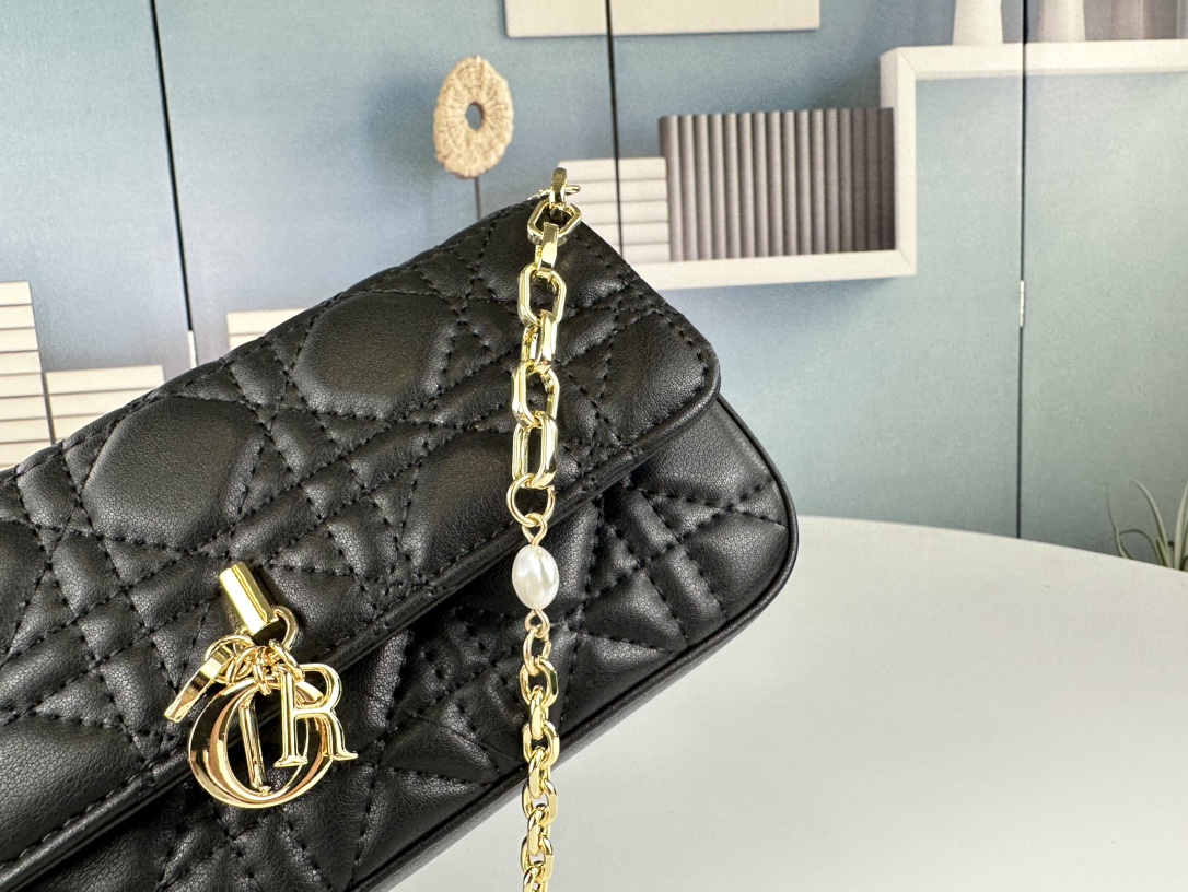 ディオールスーパーコピー通販 LADY DIOR 携帯電話バッグ 6618-3高い品質