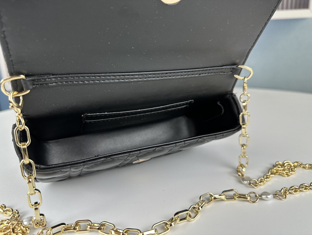 ディオールスーパーコピー通販 LADY DIOR 携帯電話バッグ 6618-3最高級