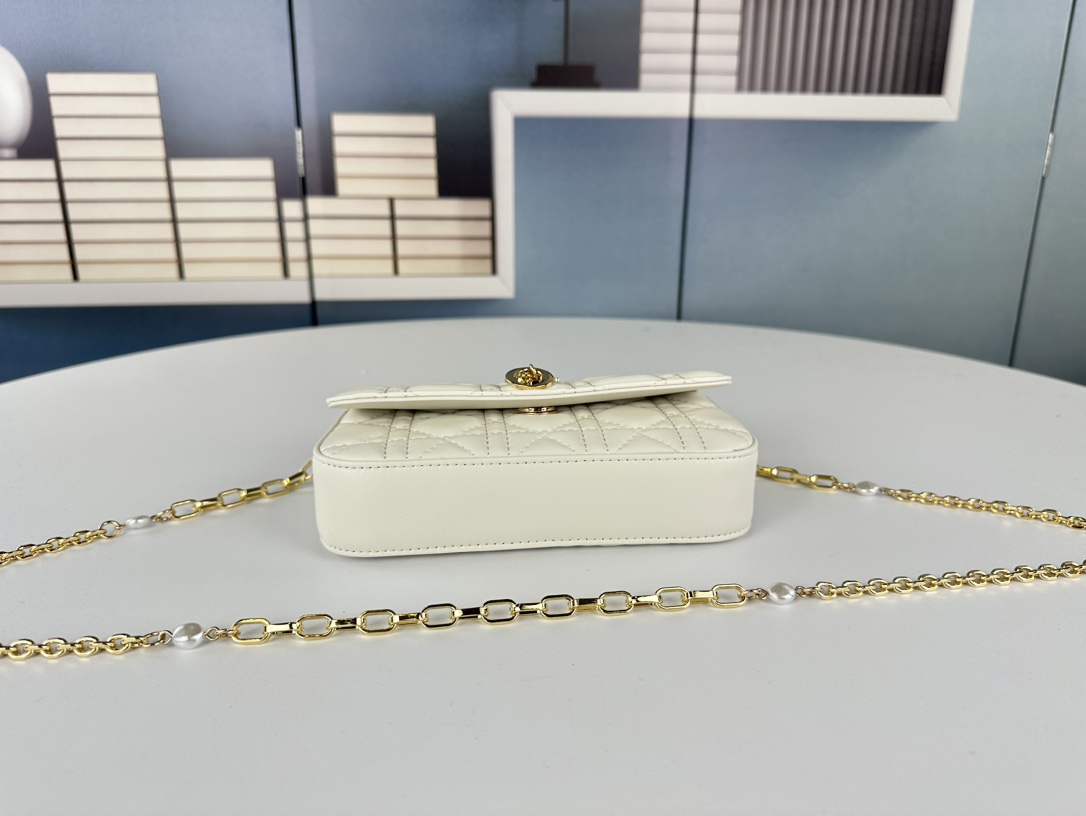 2023 ディオールスーパーコピー LADY DIOR 携帯電話バッグ 6618人気