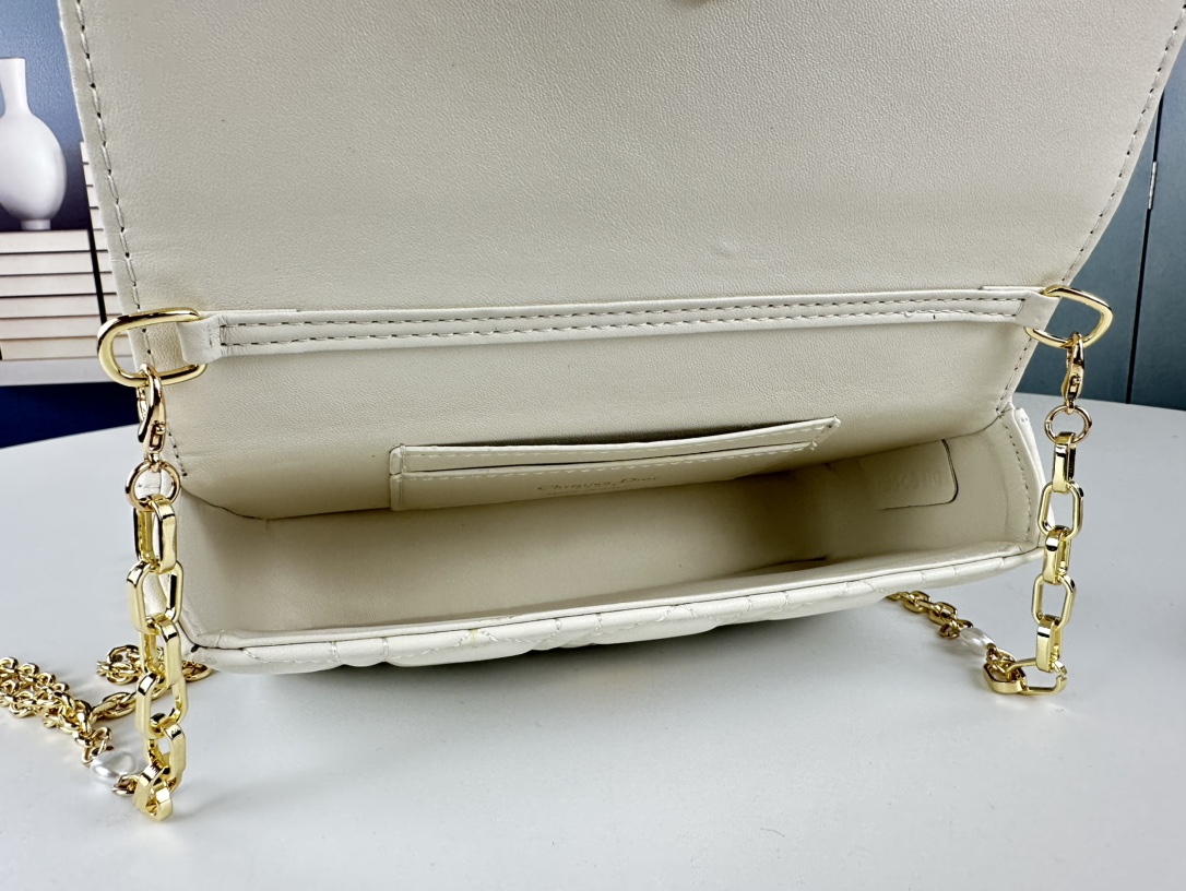 2023 ディオールスーパーコピー LADY DIOR 携帯電話バッグ 6618最高級