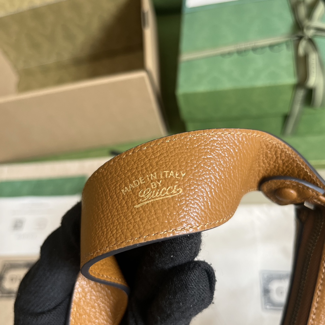 新品ブランドグッチ偽物コスモゴニー ブラウン バッグ 739076-1最高級