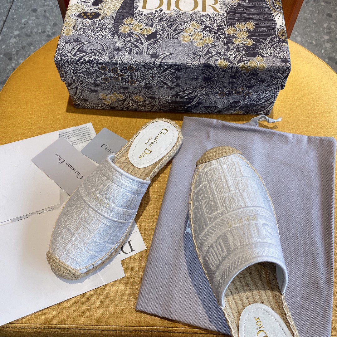 人気ディオールスーパーコピー 柄ジャガード刺繍フィッシャーマンシューズ D45026-1激安送料無料