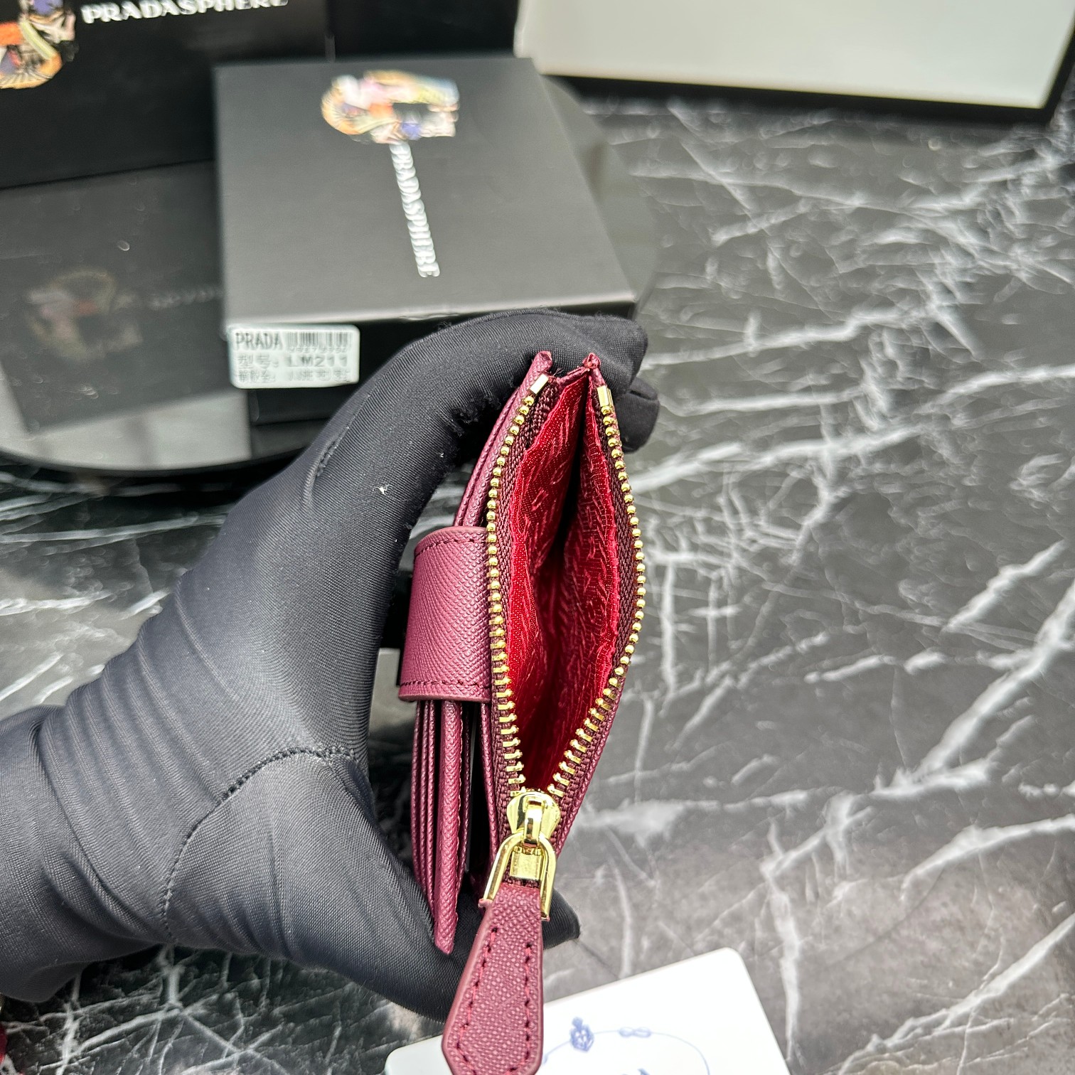 プラダのスーパーコピーN級品新作財布 LM211-2高い品質