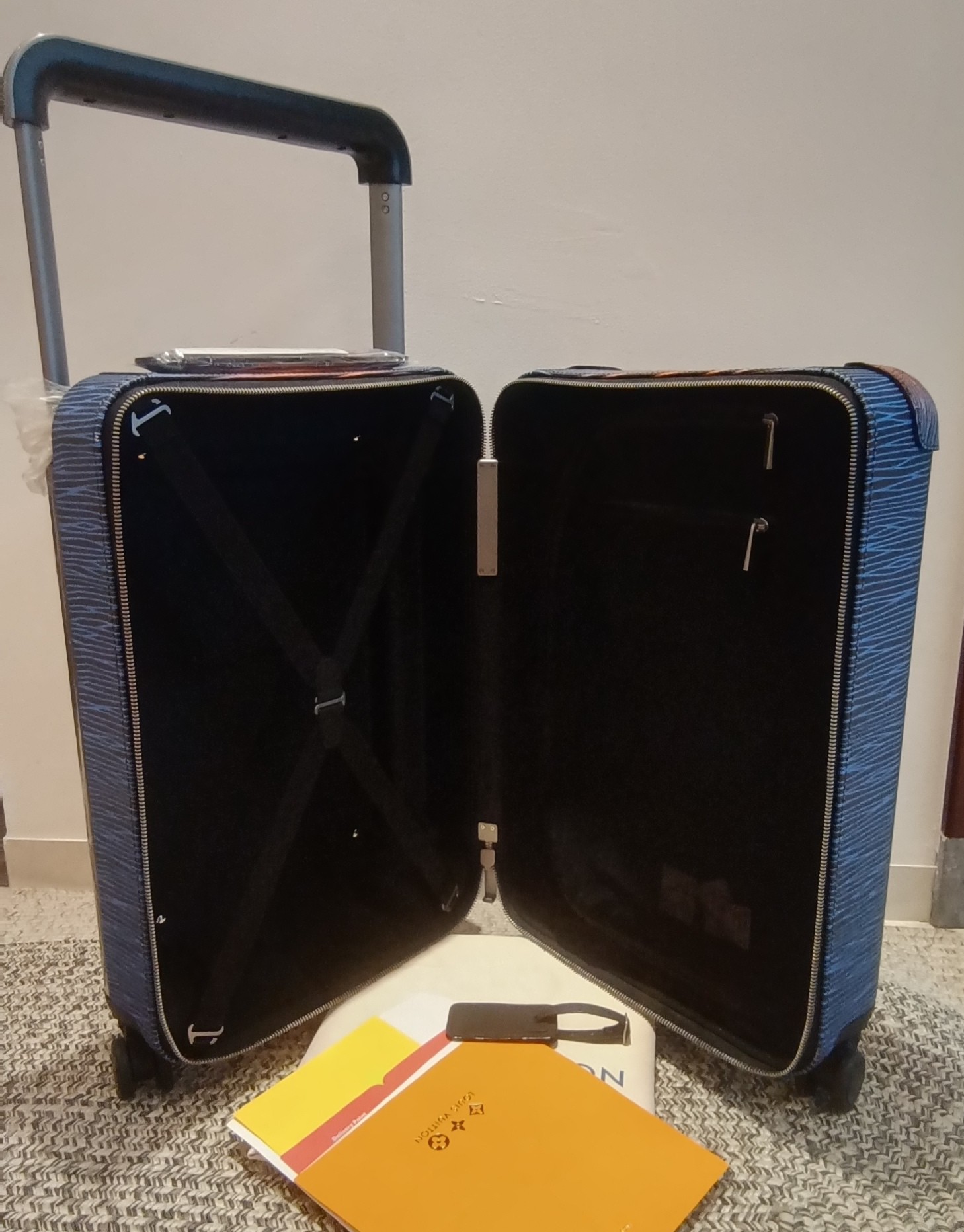 ルイ・ヴィトンスーパーコピーN級品 ホライズン トロリーケース LV136709品質保証