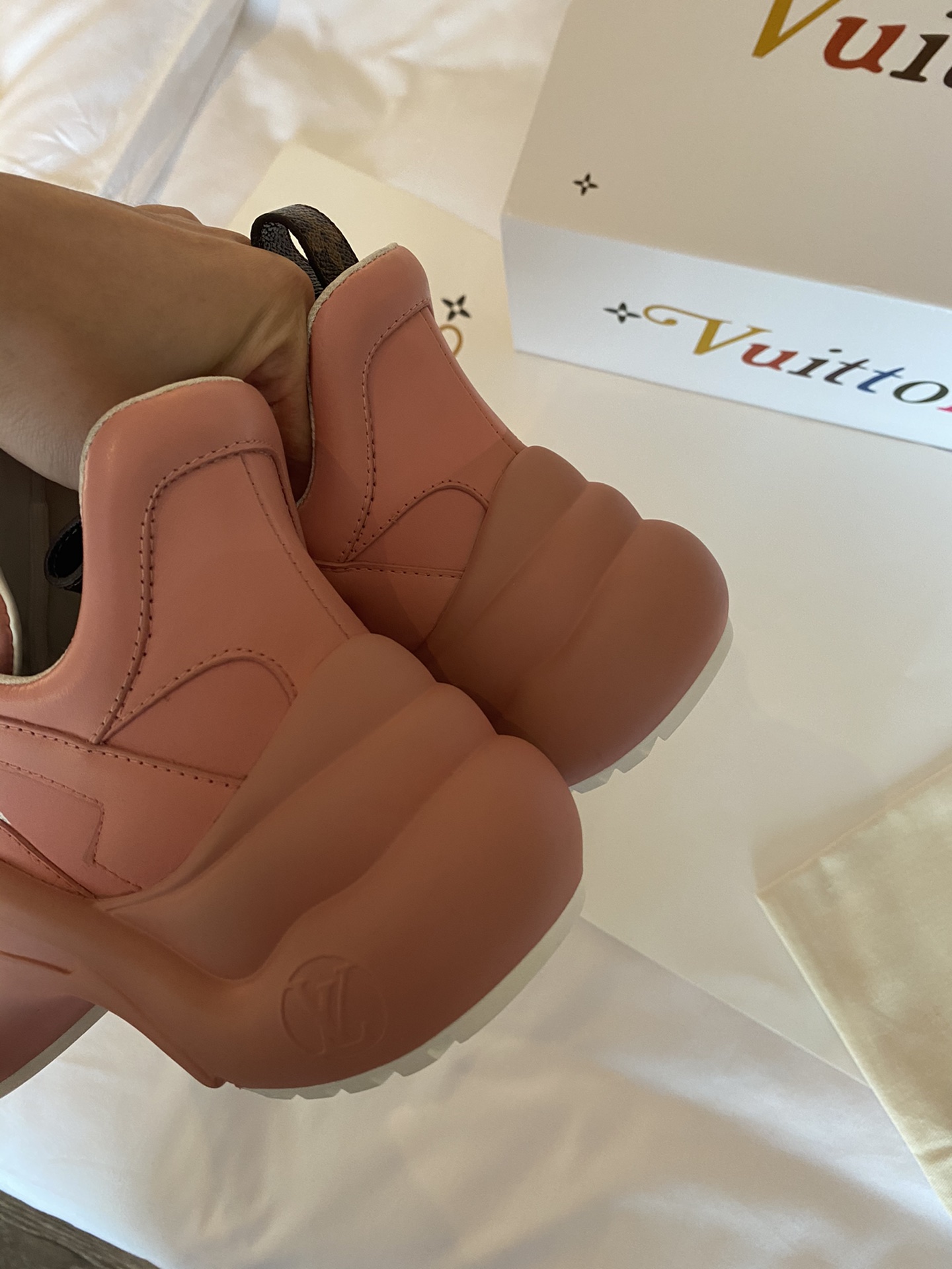 新作ルイヴィトンスーパーコピー偽物 ダッドシューズ LV33580-1激安送料無料